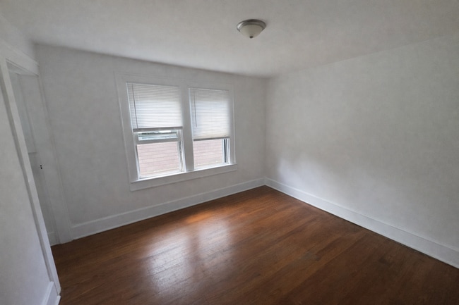 Building Photo - 611-613 N Colorado Ave