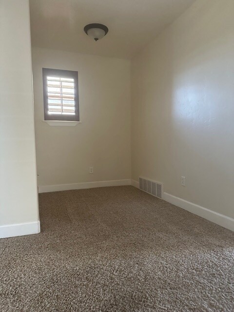 Building Photo - 645 Wyngate Pointe Ln