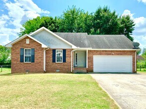 Building Photo - 3212 Tabby Dr