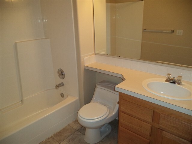 Building Photo - 16403 Coral Dr