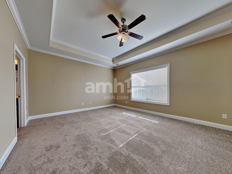 Building Photo - 1729 Bonnie Roach Ln