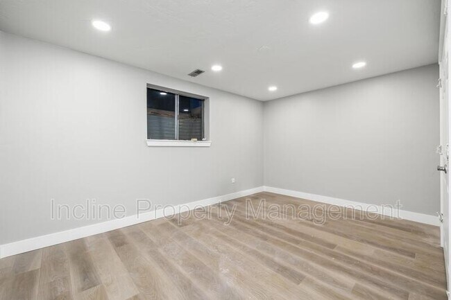Building Photo - 7734 Brighton Way