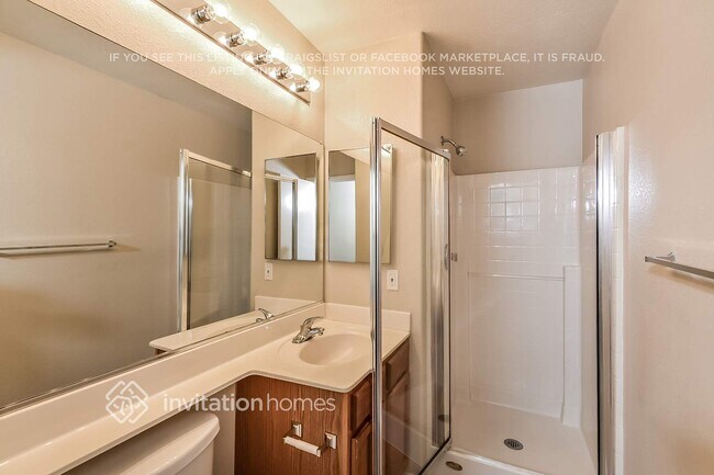 Building Photo - 4946 Attitude Ct