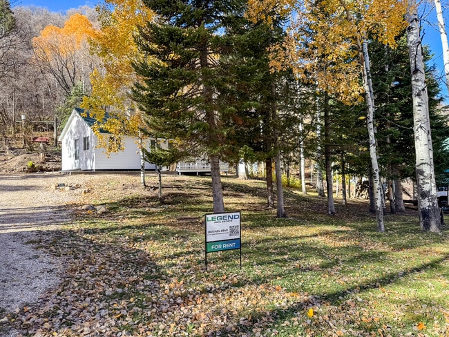 Building Photo - 6071 N Shady Side Dr