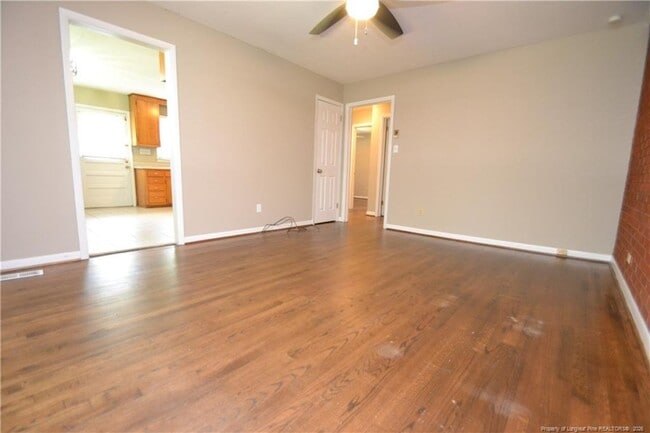 Building Photo - 5131 Lundy Dr