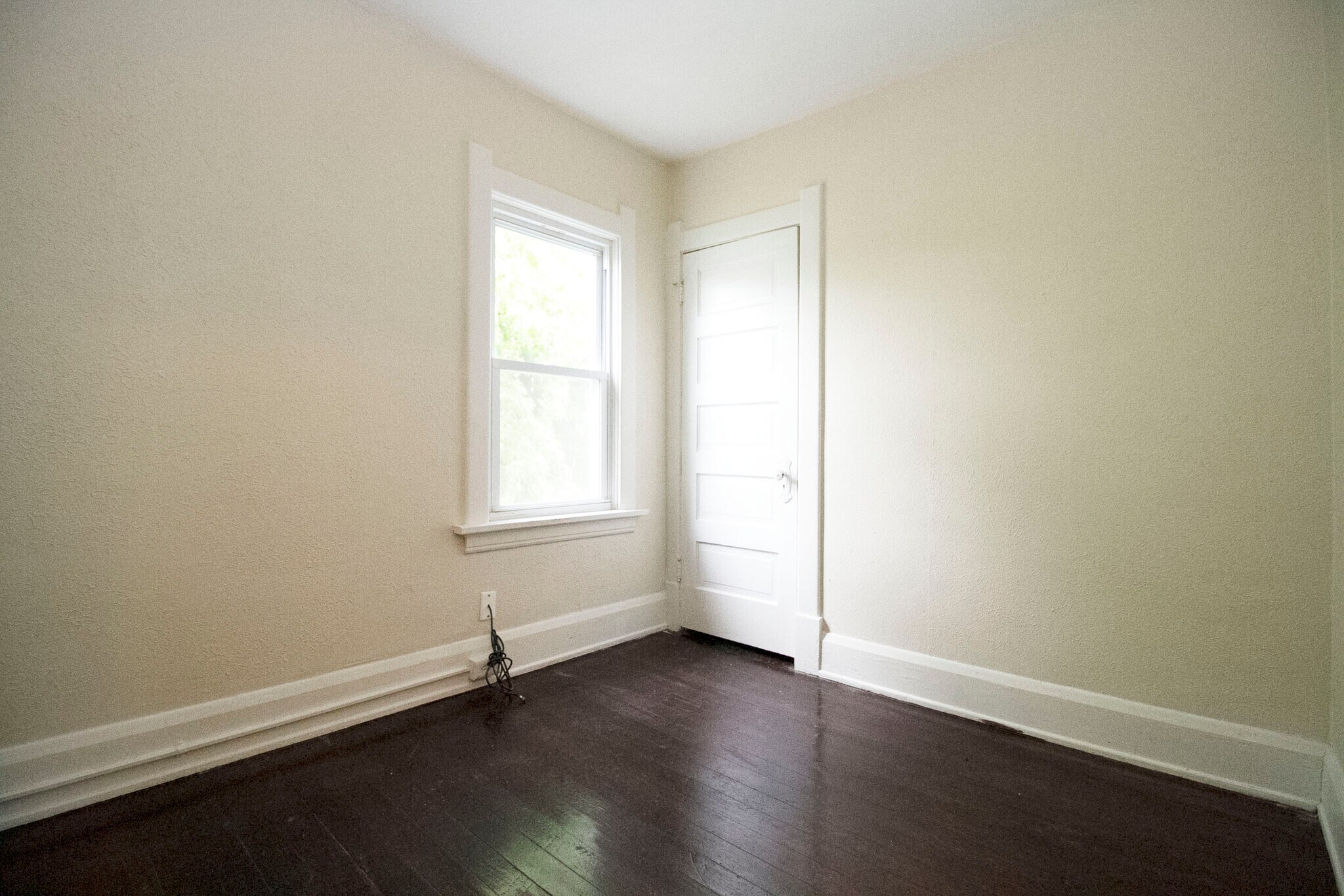 Building Photo - 830 Homer Ave