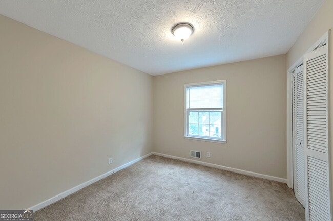 Building Photo - 3123 Calumet Pl NW