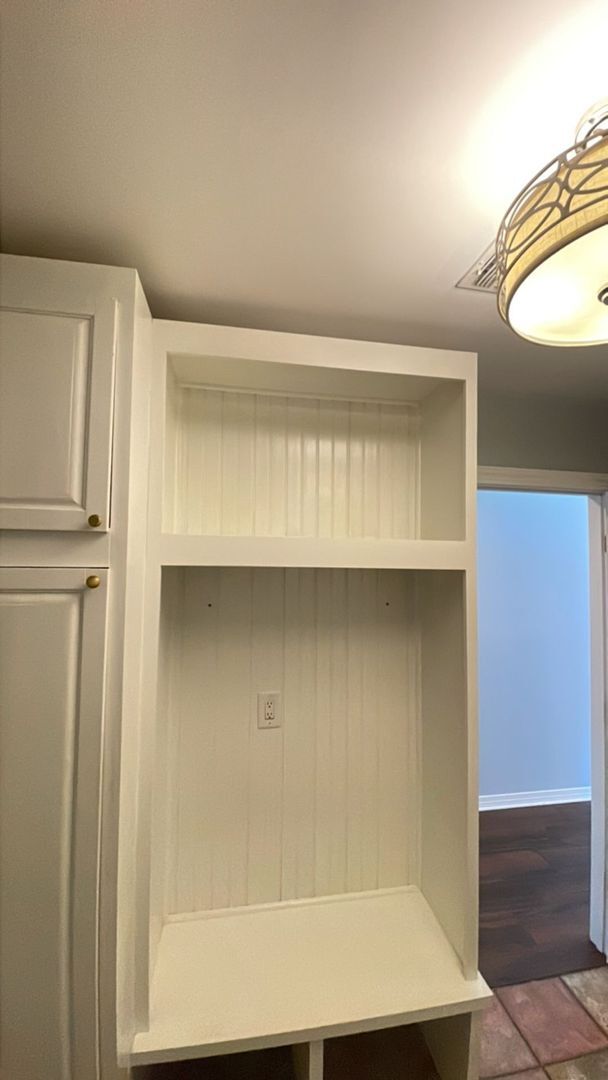 Building Photo - 3 BD 2 BA Home in the Bayou View School Di...