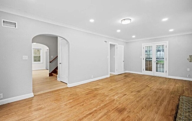 Building Photo - 5680 N 34th St