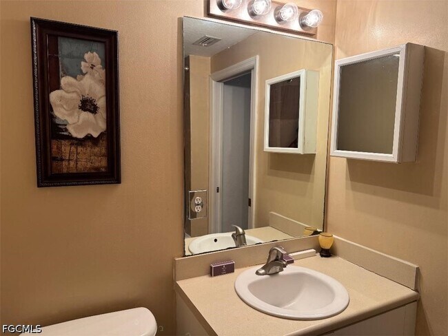 Building Photo - 8313 Bernwood Cove Loop