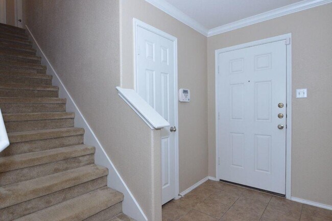 Building Photo - 11525 Autumn Ash Dr