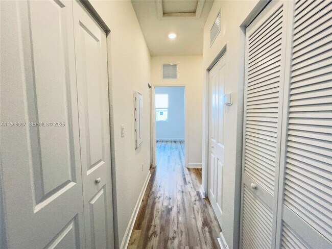 Building Photo - 17956 SW 358th St