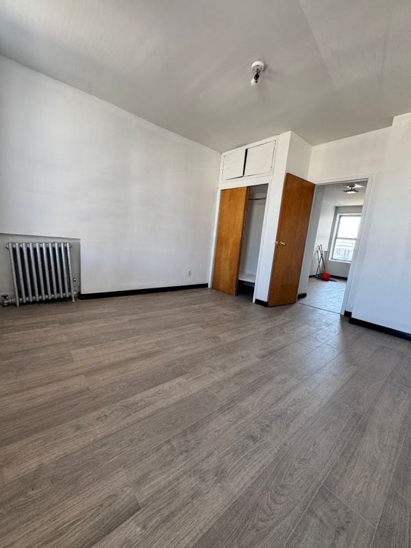 Building Photo - 140 29th St
