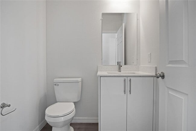 Building Photo - 1311 Hillsborough Ln