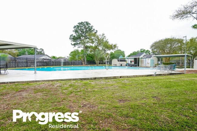 Building Photo - 20235 Timber Forest Dr