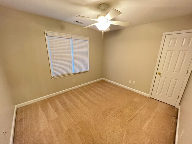 Building Photo - 8207 Morrell Ln