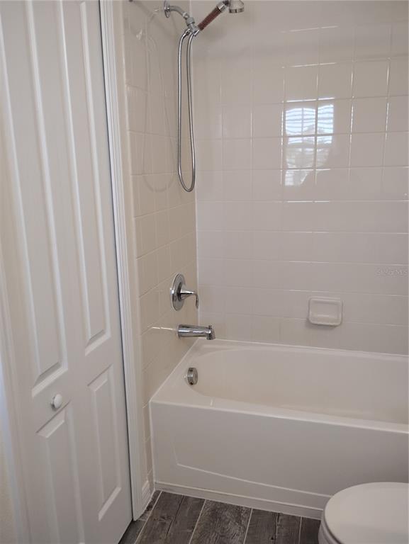 Building Photo - 12844 Strode Ln