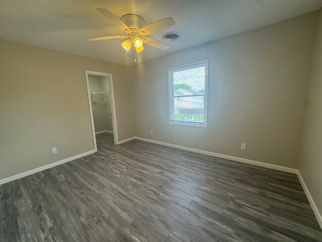 Building Photo - You Belong With Me — Spacious Home
