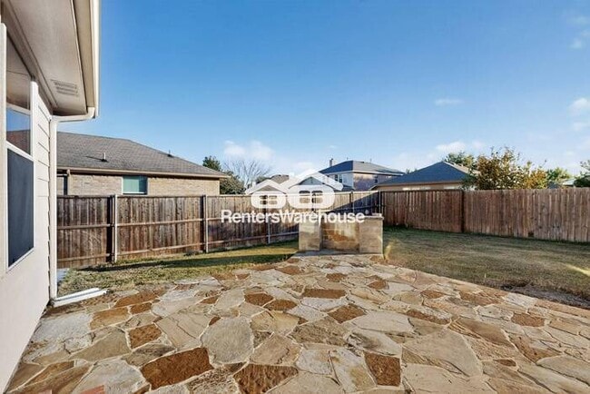 Building Photo - Completely Refreshed Forney Home MOVE IN R...