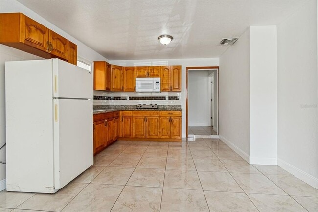 Building Photo - 1705 W Norfolk St