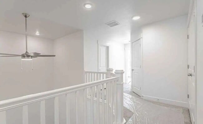 Building Photo - 3770 970 N