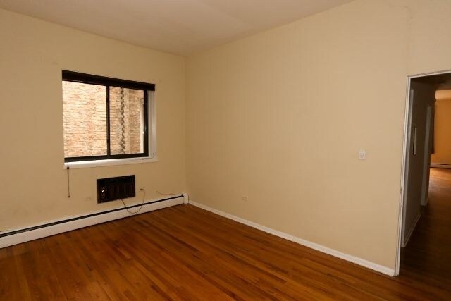 Building Photo - 1424 N Dearborn St