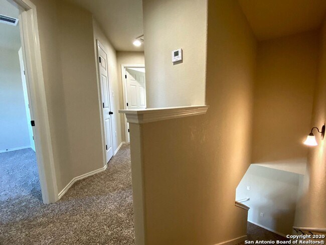 Building Photo - Beautiful Modern 3-Bed, 2-Bath Duplex with Private Yard & Spacious Layout