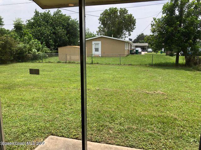 Building Photo - 423 Count St