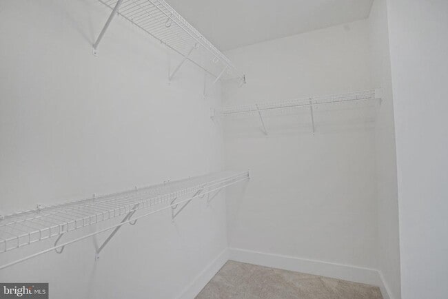 Building Photo - 44734 Roosevelt Sq