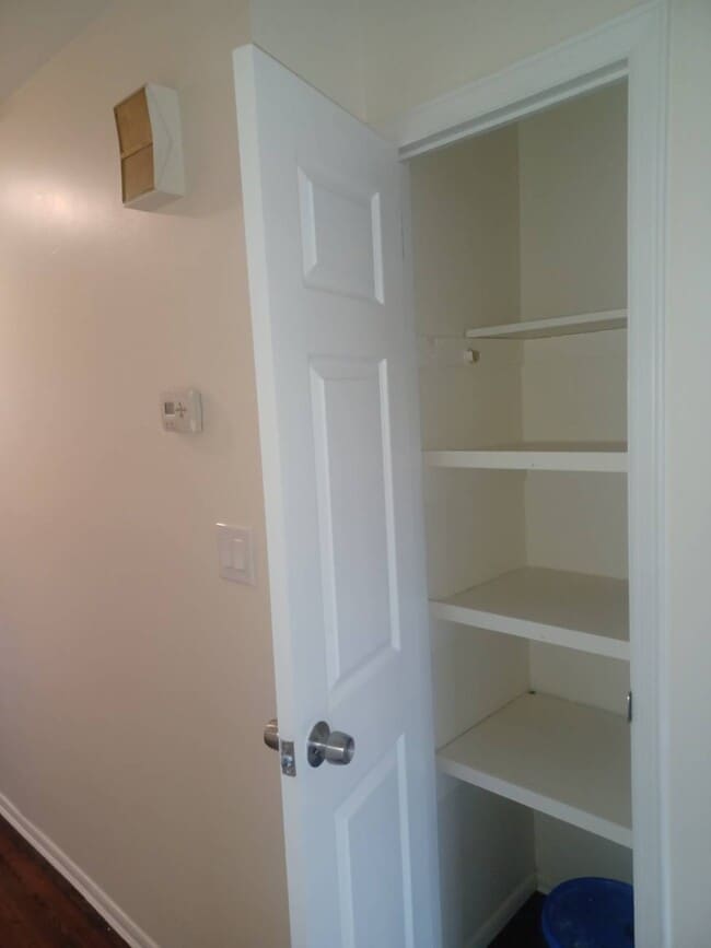 Building Photo - 103-0-103102 102nd St