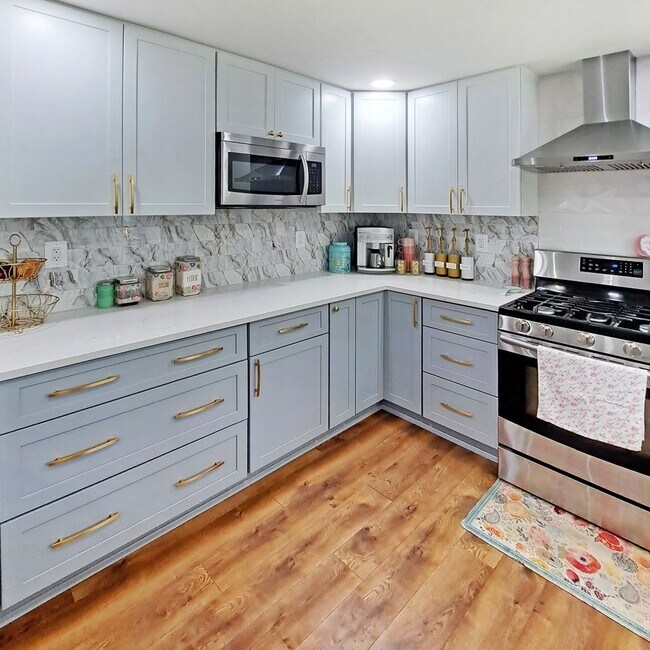 Building Photo - 3506 Lisa Ln