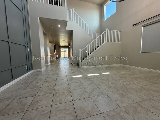 Building Photo - 5352 W Farmhand Dr