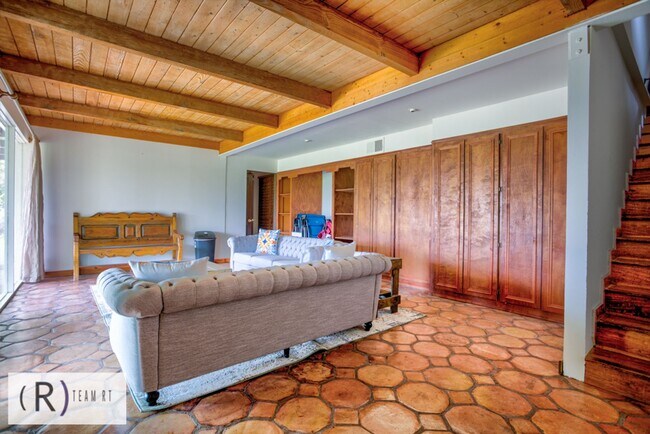 Building Photo - An Oasis of Calm In the Center of Riverside, CA