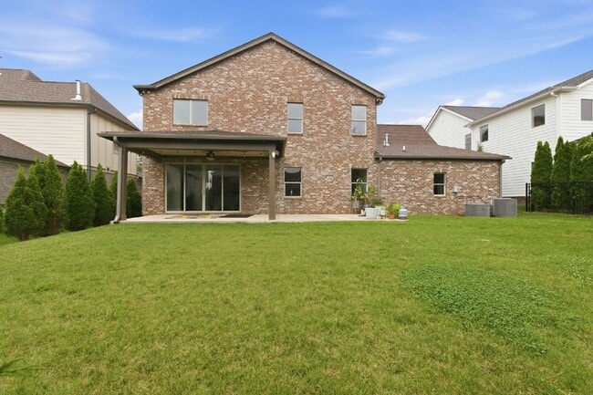 Building Photo - 790 Fontwell Ln