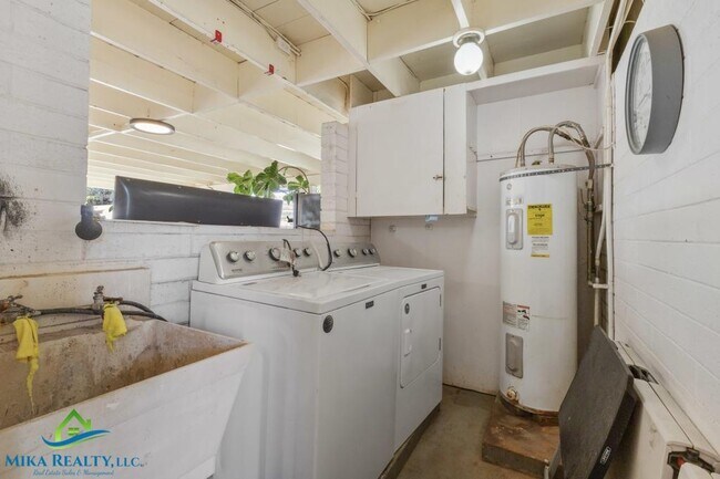 Building Photo - 92-362-362 Laahaina Pl