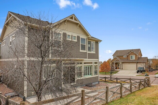 Building Photo - $2,400.00 - 4 Bed, 3.5 Bath Homelocated in the Banning Lewis Ranch neighborhood with Great Commun...