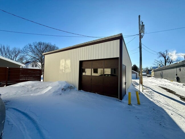 Building Photo - 4 Bed 1 Bath Single Family Home in Wausau