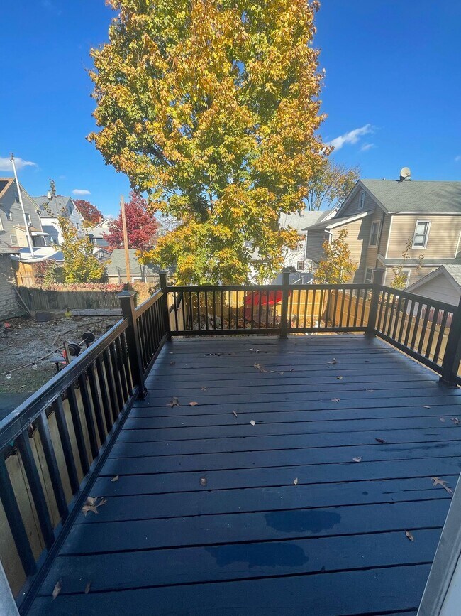 Building Photo - 114 Overlook Ave