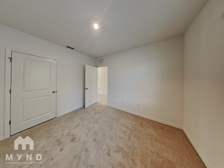 Building Photo - 6803 Branham Mill Ct