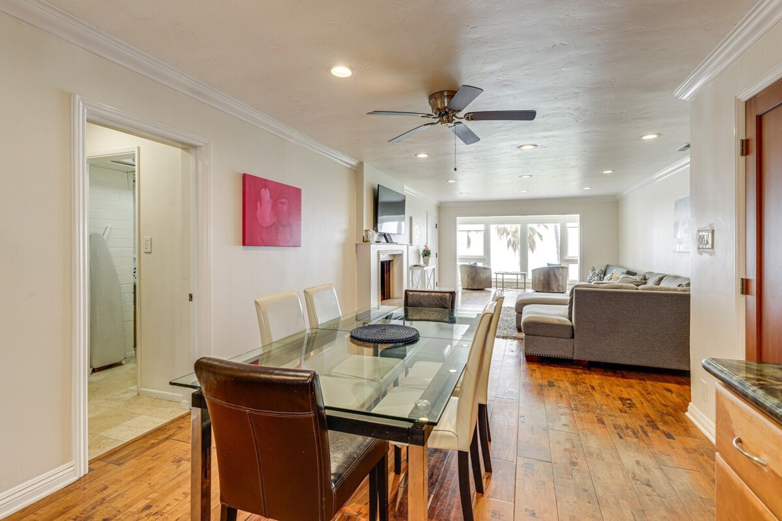 Building Photo - 1039 Coast Blvd