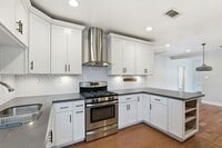 Building Photo - Beautiful Spacious 3-bedroom 2-Bath Home in Berkeley!
