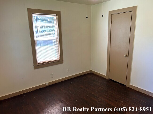 Building Photo - 7419 East 131st St S