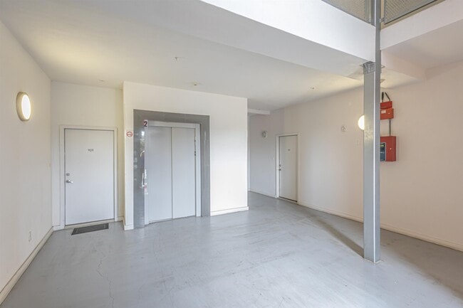 Building Photo - 502 Shiloh Dr