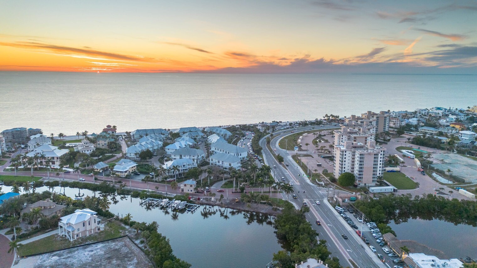 Building Photo - 5600 Bonita Beach Rd SW