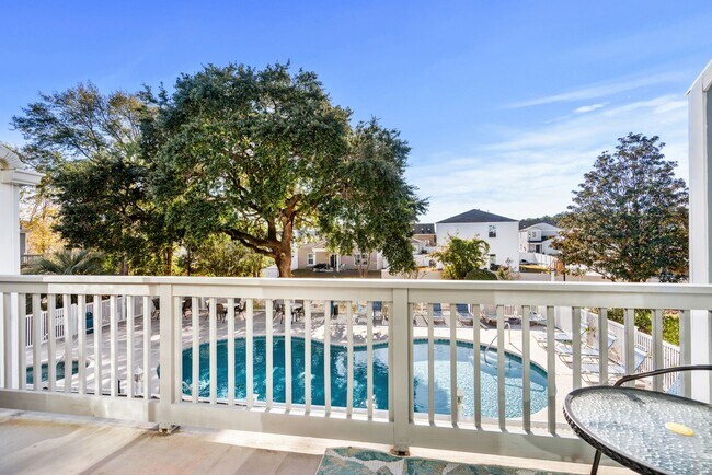 Building Photo - ***FREE UTILITIES!!***Seasonal Rental ONLY...