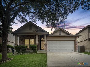 Building Photo - 2384 Medina Dr