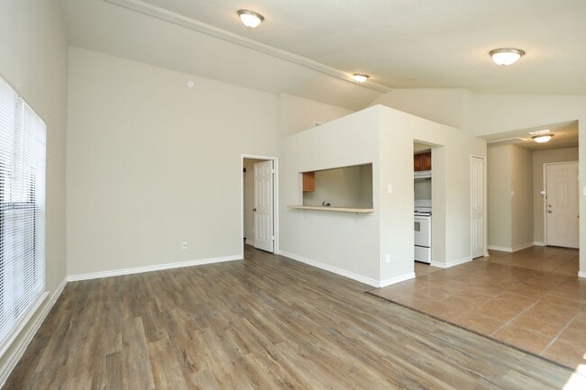 Building Photo - 24218 Jumping Jay Dr