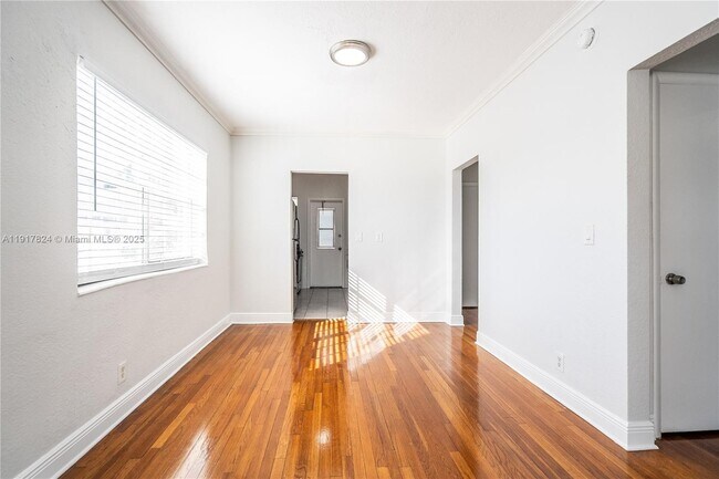 Building Photo - 330 84th St