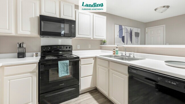 Building Photo - 3400 Pelican Pointe Dr