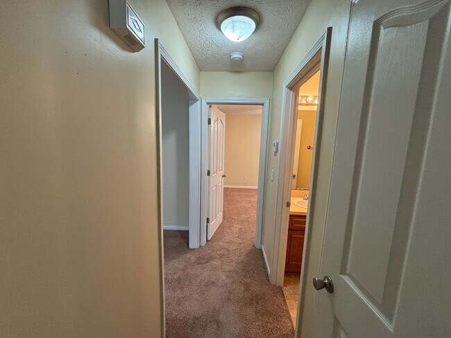 Building Photo - Weather Stone Subdivision!!